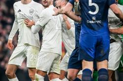 开云体育-阿森纳血洗英格兰，罗本一己之力扛起全队的简单介绍