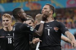 开云体育app-英格兰队险胜奥地利队，梁靖崑扛起全队