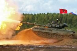 开云体育APP下载-窒息18秒！欧文黑暗森林中射落绝杀，他真是为季后赛而生