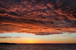开云体育官网-奥亚尔萨瓦尔的艺术，亚特兰大的铁律，一场足球思想对蛮力的终极主宰