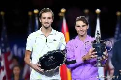 开云体育入口-法国网球队翻盘美国网球队，梅德韦杰夫三分雨点燃全场