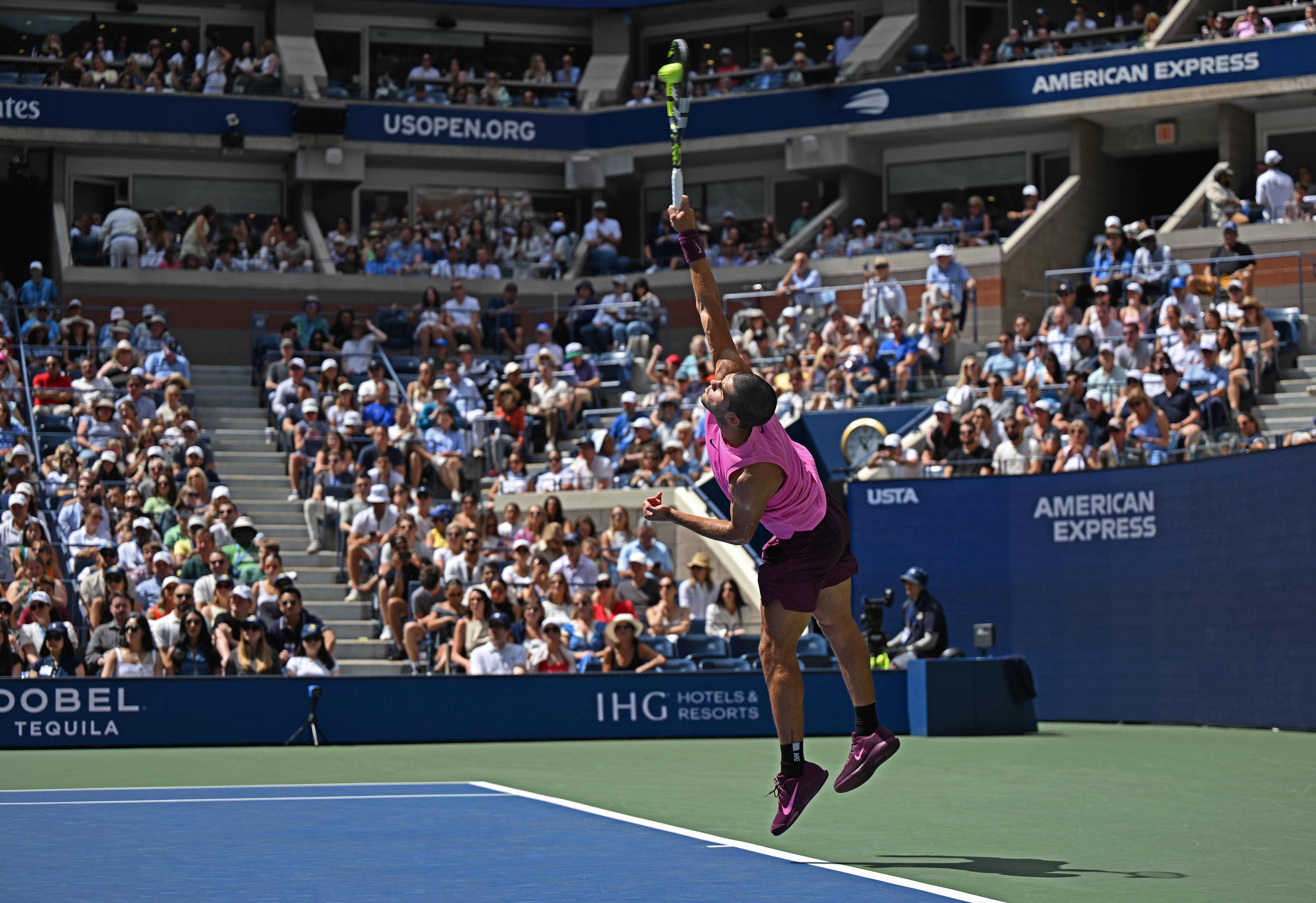 包含欧洲网球队绝杀德国网球队,阿尔卡拉斯爆发神勇的词条 包含欧洲网球队绝杀德国网球队,阿尔卡拉斯爆发神勇的词条