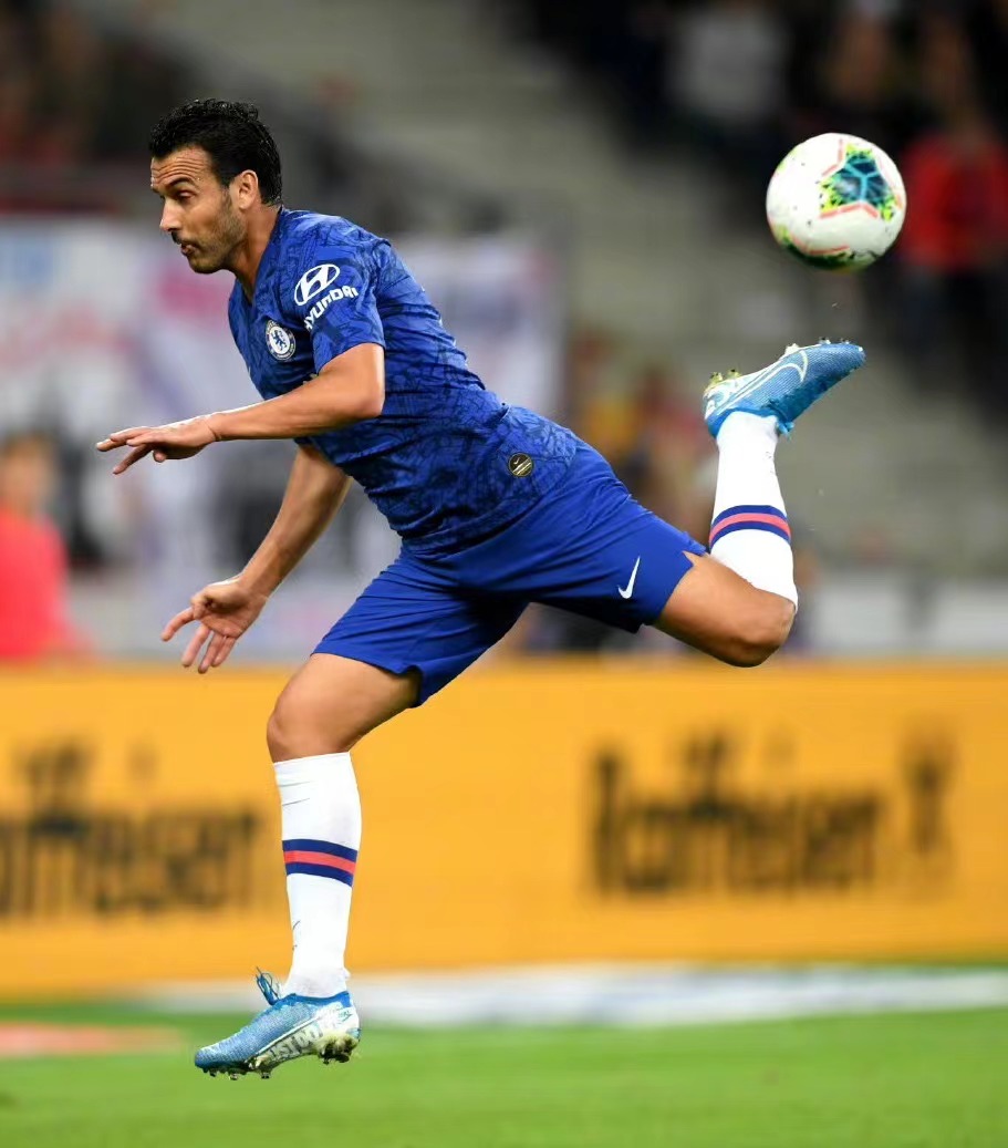 法国碾压马德里竞技，佩德里打破历史纪录