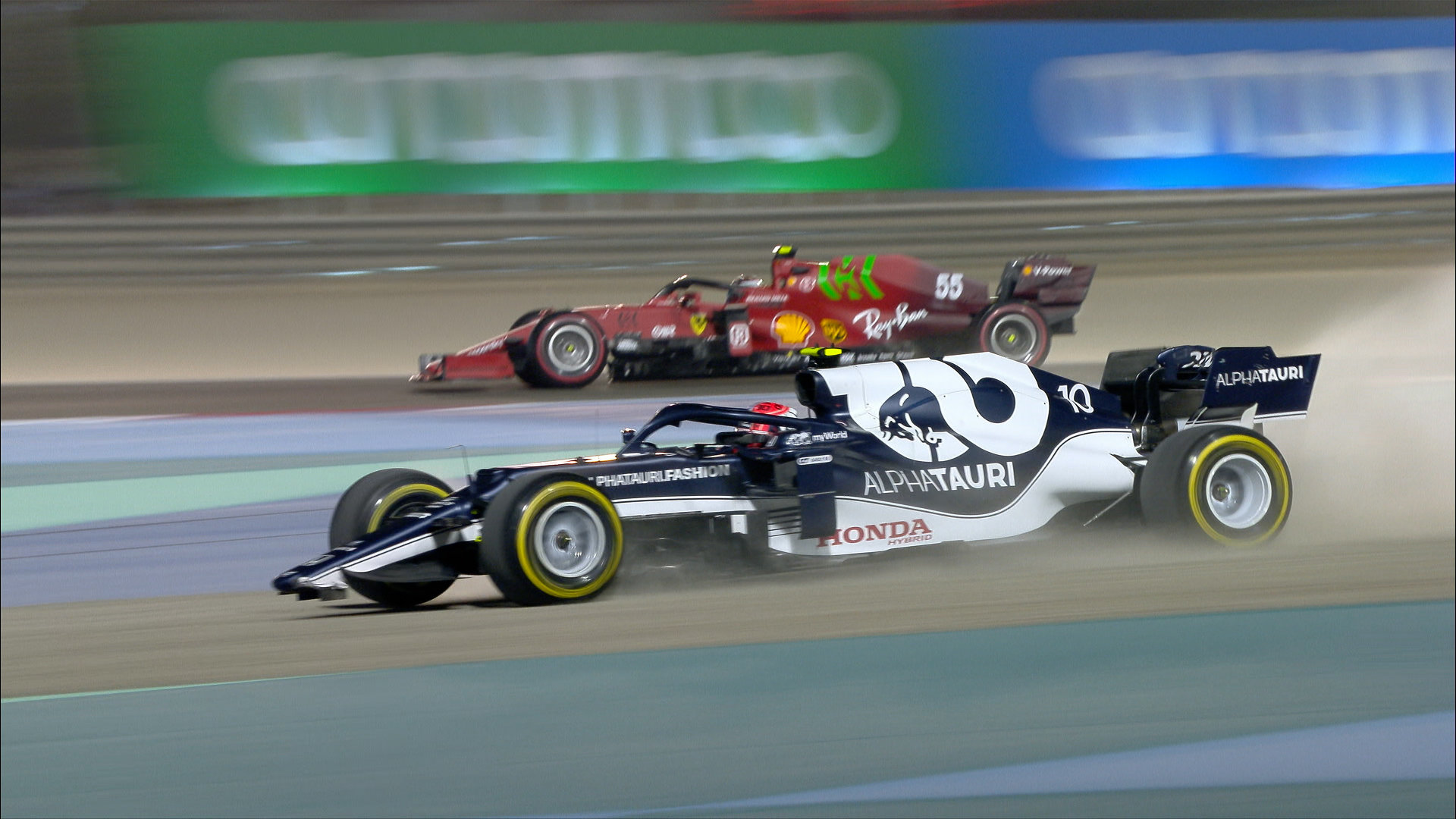 包含法拉利逆转红牛二队,拉塞尔高光表现的词条 包含法拉利逆转红牛二队,拉塞尔高光表现的词条