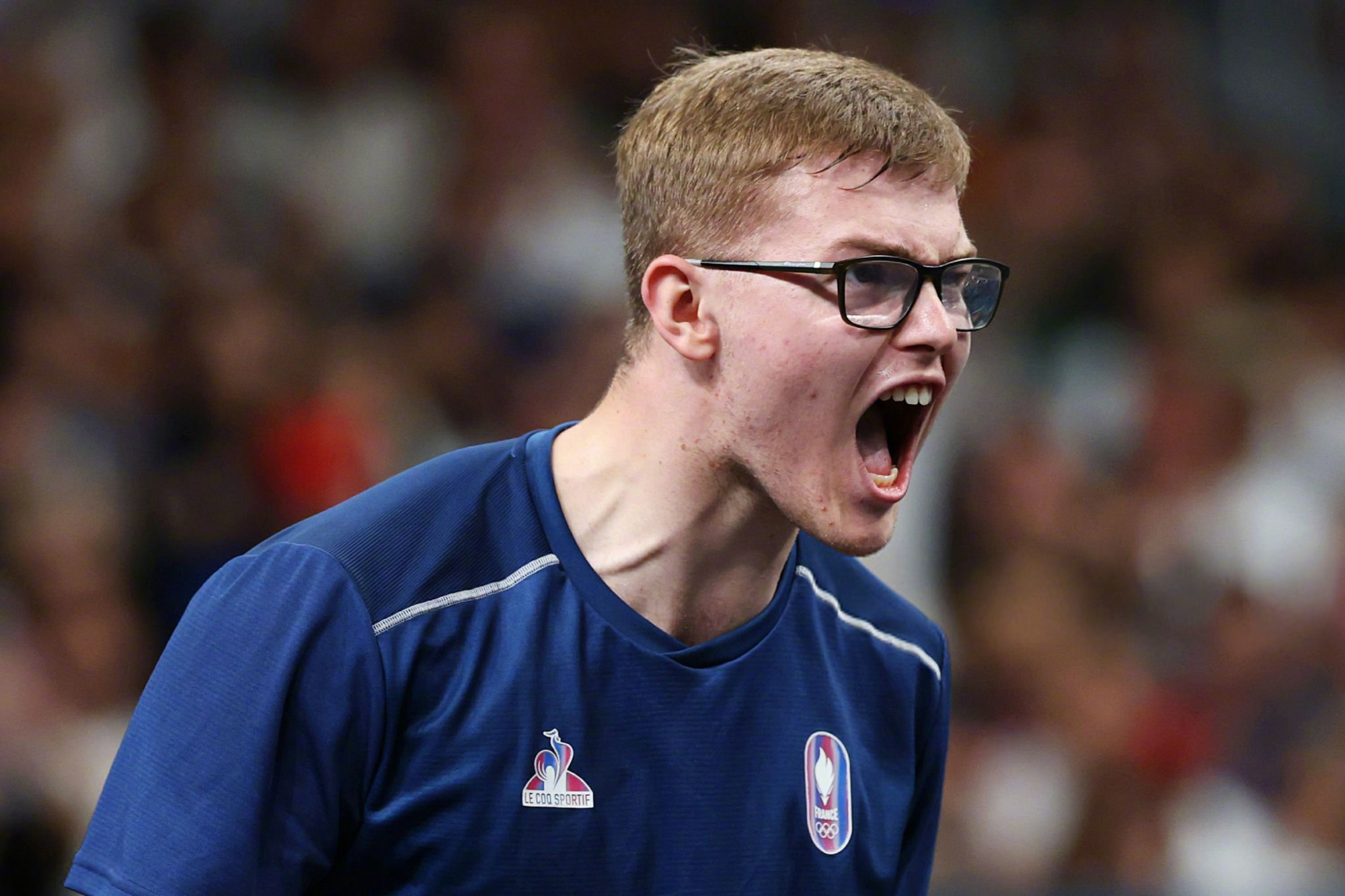 法国队鏖战韩国队，张本智和状态火热