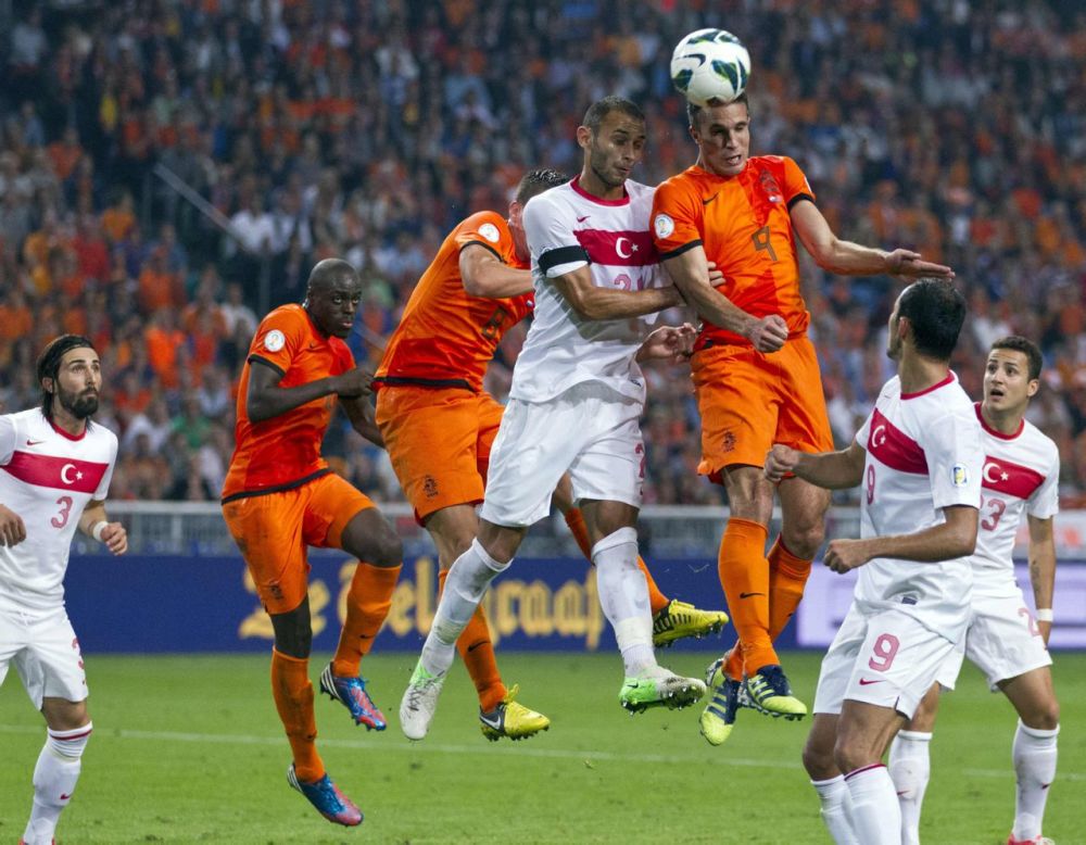 全攻全守:乌克兰战平奥地利 全攻全守:乌克兰战平奥地利