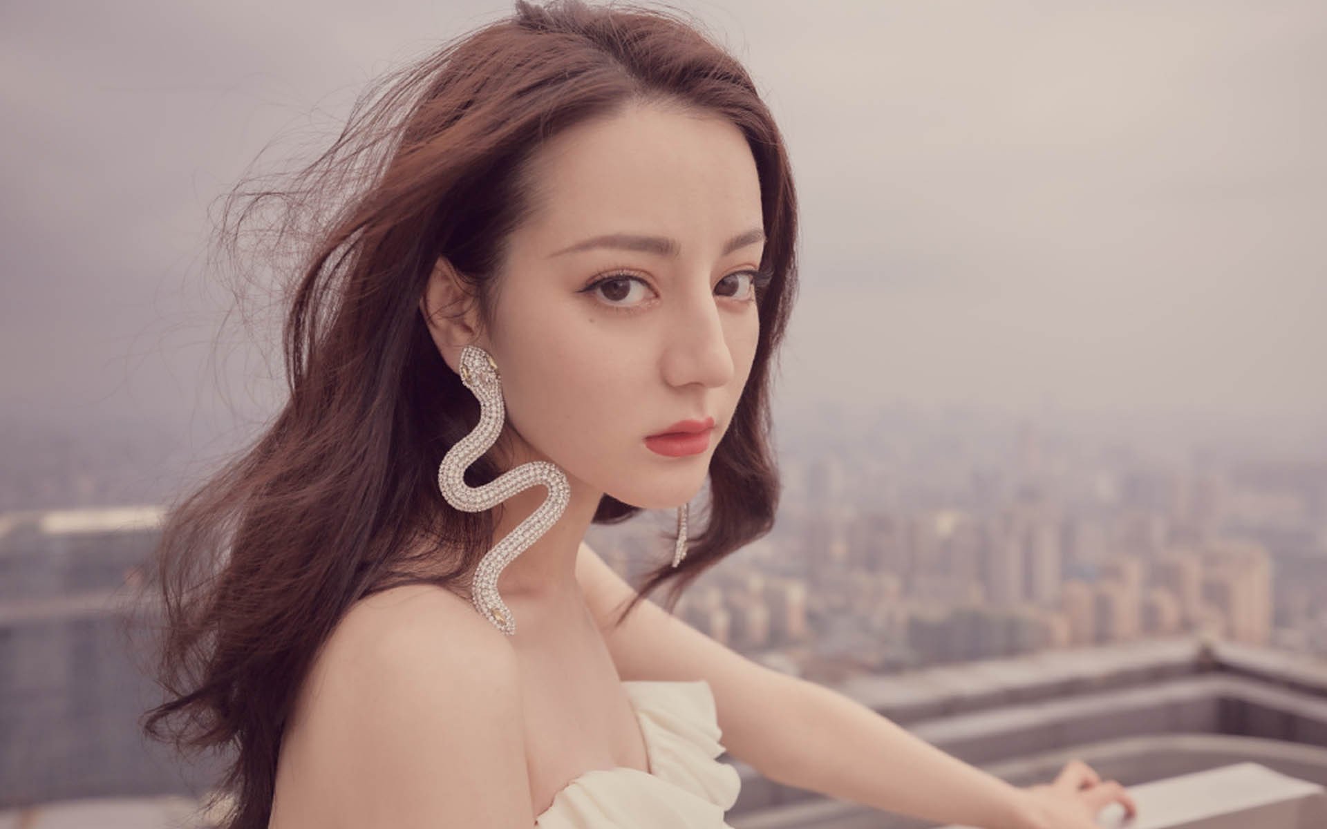 哈弗茨，在F1街道赛之夜挥出胜负一剑