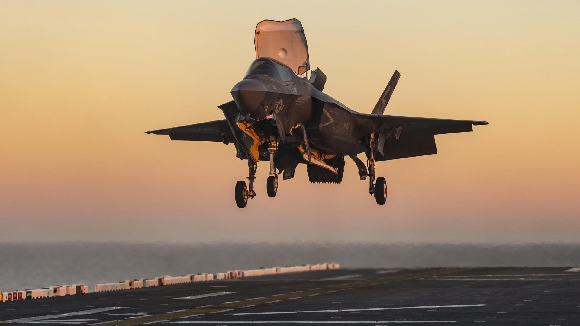 战术铁幕下的主宰者，猛龙如何用教科书式布局与伦纳德时刻绞杀森林狼